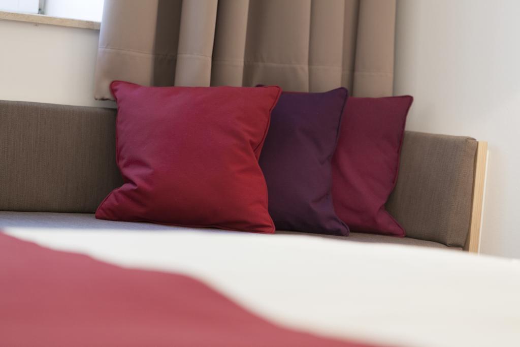 Kardinal Schulte Haus Otel Bergisch Gladbach Dış mekan fotoğraf